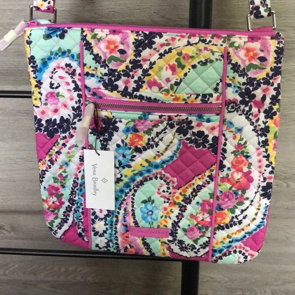 NWT-Vera Bradley Wildflower Paisley Hip Crossbody - Picture 2 of 8